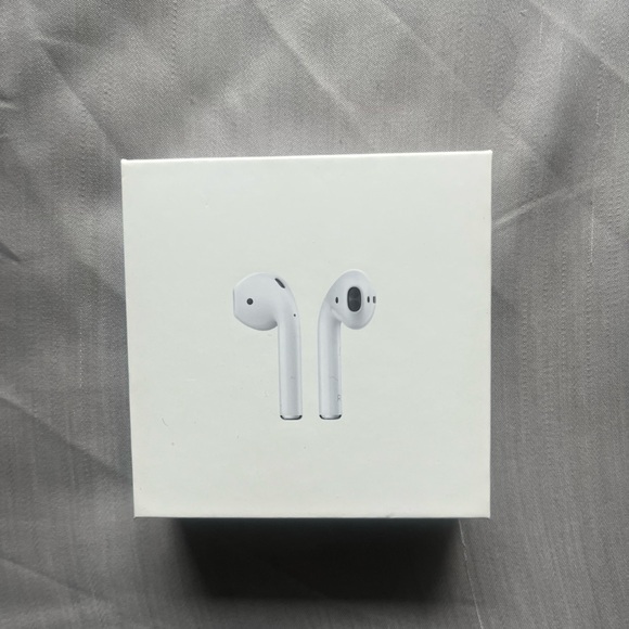 AirPods Gen 2